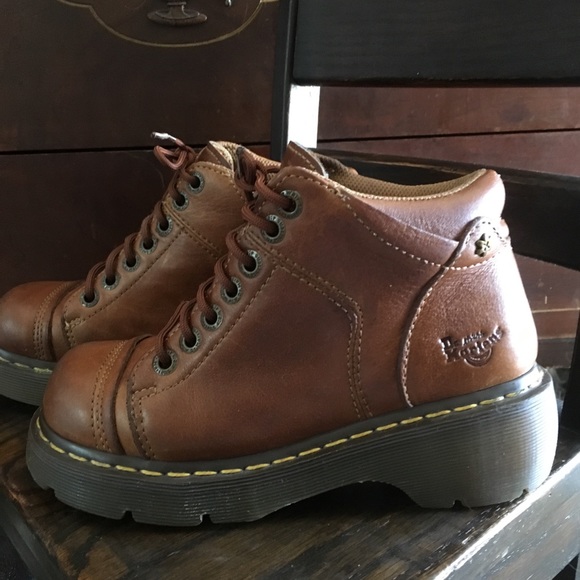 dr martens yolanda boot
